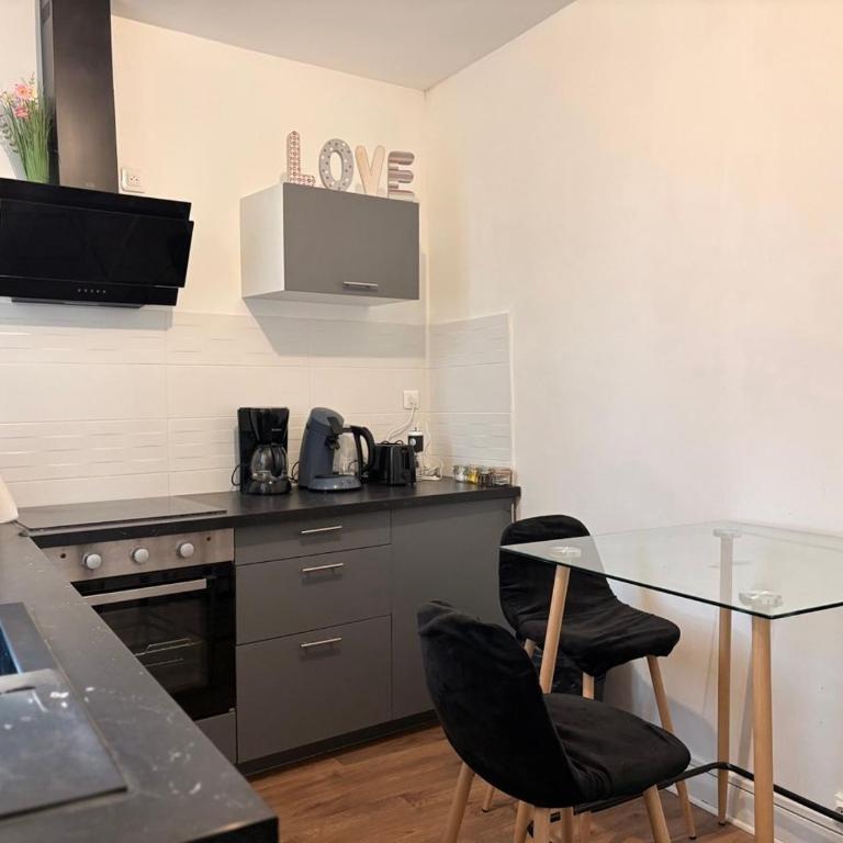 1er étage,F1 ventilé, wifi, centre d'Angers avec Vayny - Appartement 1 Chambre - 4
