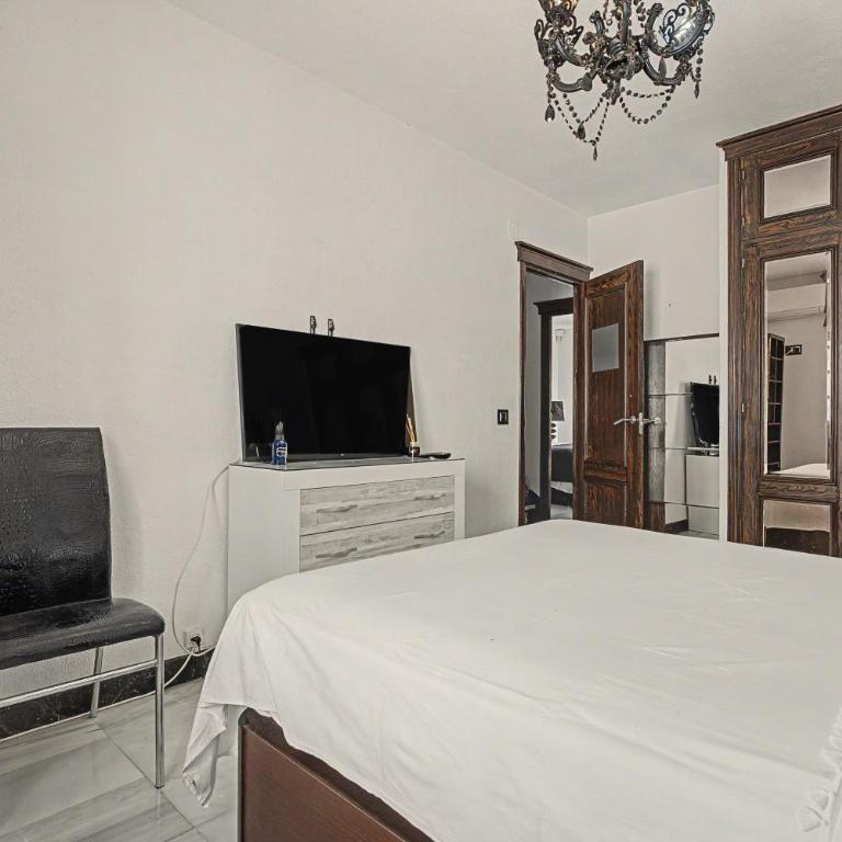 Townhouse In Playamar, Sol Y Playa - Casa - 11