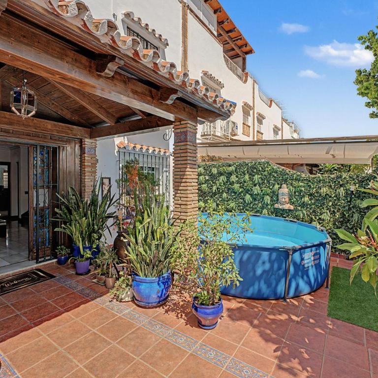 Townhouse In Playamar, Sol Y Playa - Casa - 2