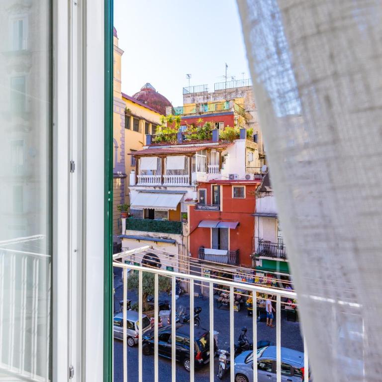 Montesanto Ventidue - Triple Room with Balcony - 17