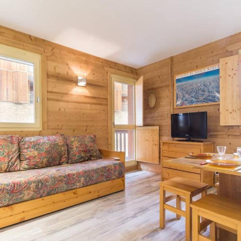 Appartement rénové proche Paradisio, 200m des pistes, balcon, TV - Apartamento de 1 dormitorio - 1