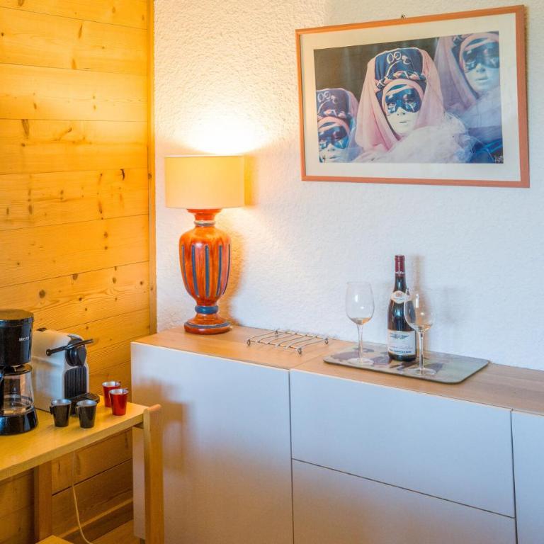 Résidence Trois Vallees - VAL THORENS SPACIEUX 2 PIECES CABINE POUR 4 PERSONNES PROCHE DE TOUT MAE-7627 - Estudio - 2