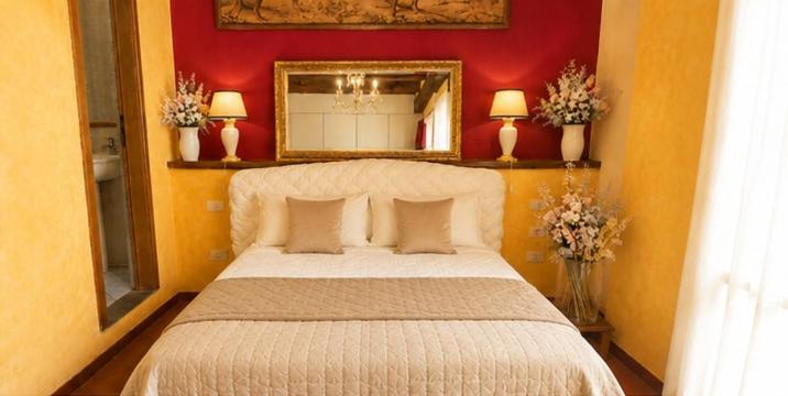 Real Rustic Tuscany Style In Center - One-Bedroom Apartment - 18