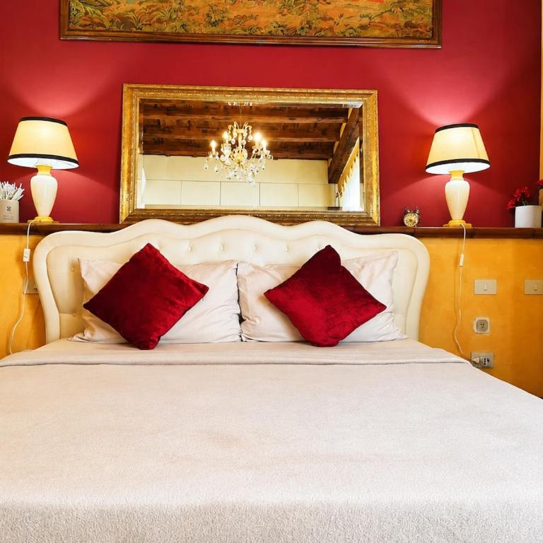 Real Rustic Tuscany Style In Center - One-Bedroom Apartment - 14