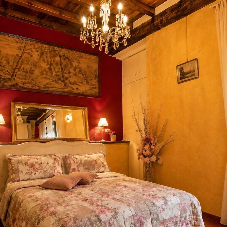 Real Rustic Tuscany Style In Center - One-Bedroom Apartment - 4