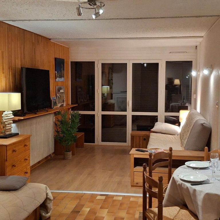 Appartement lumineux avec balcon - 8 pers. - FR-1-549-167 - Appartement - 8