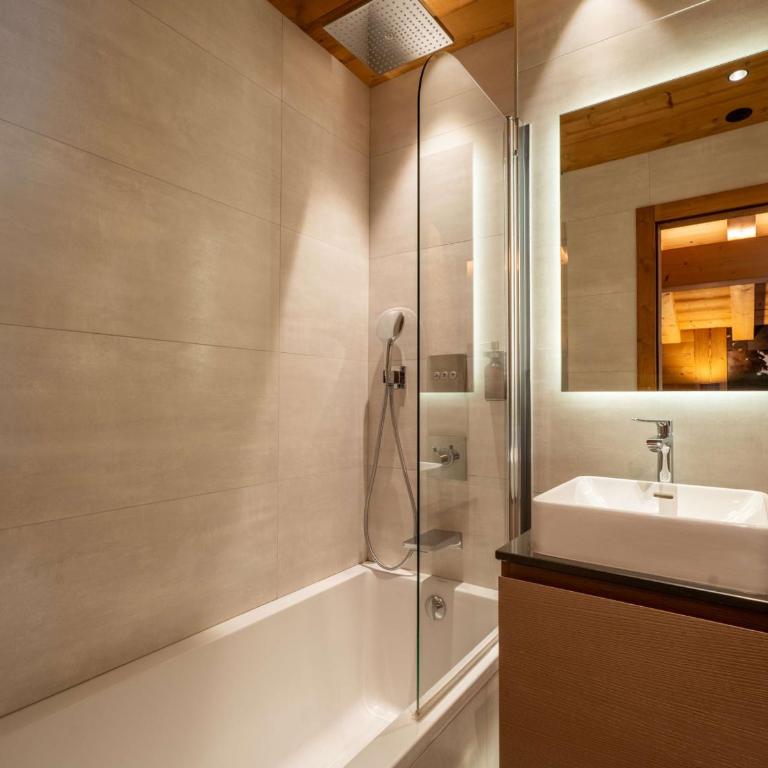 Appartement moderne, jacuzzi - 14 pers. - FR-1-671-380 - Appartement - 25