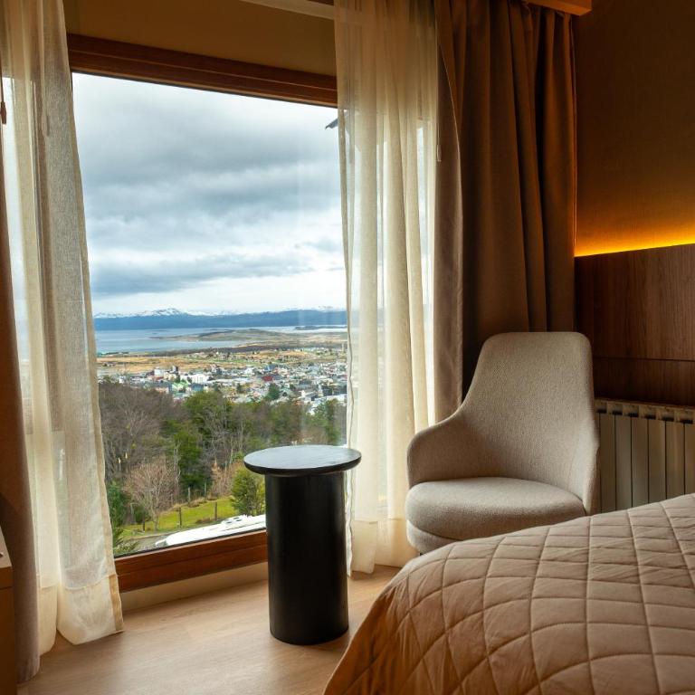 Altos Ushuaia Hotel & Resto - Superior Double or Twin Room with Sea View - 1