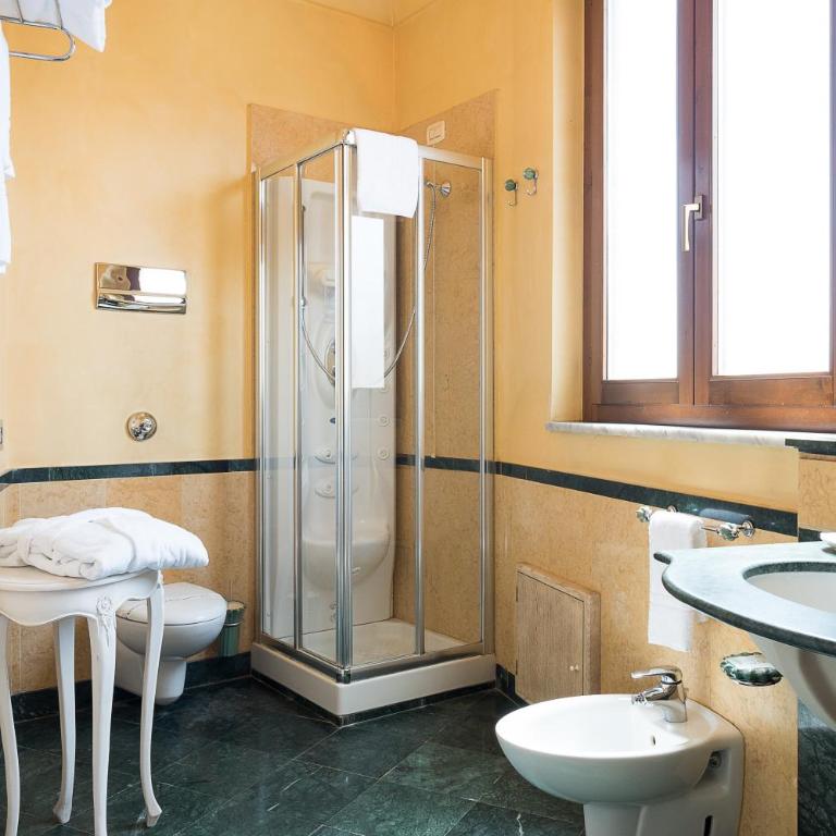 Hotel Vecchio Borgo - Camera Matrimoniale Standard - 4