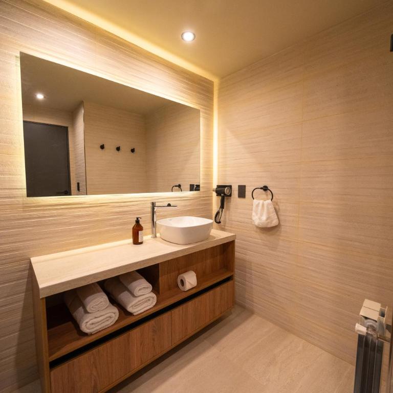 Altos Ushuaia Hotel & Resto - Superior Double or Twin Room with Garden View - 9