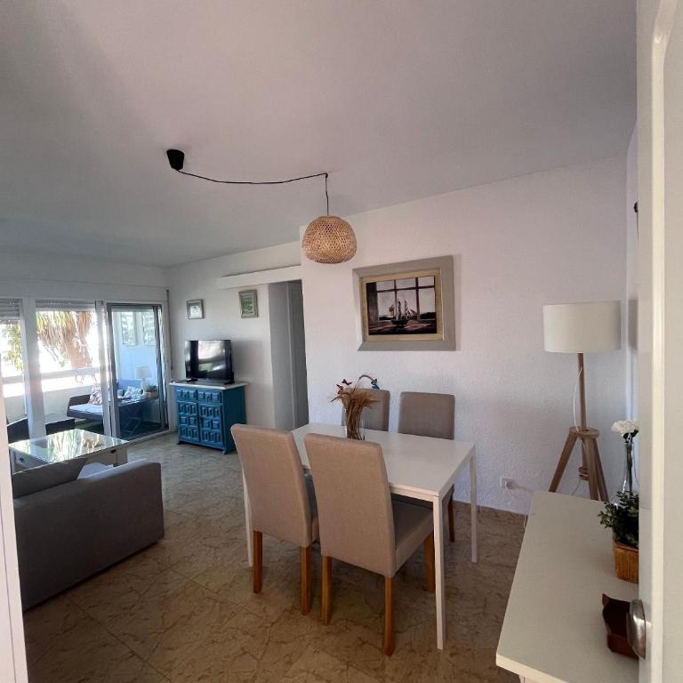 Lovely 2 bedroom apartment near the beach - Appartamento - 5