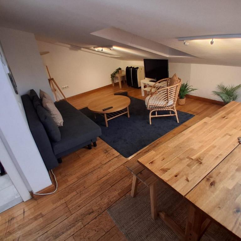 Penthouse in historic centre, WiFi. - Apartamento de 1 dormitorio - 2