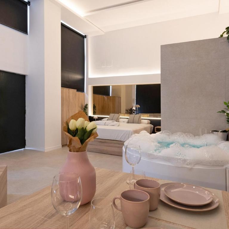 Málaga ROSE 6 Suite con Jacuzzi Privado - BY N&N LUXE PROPERTIES - Apartamento de 1 dormitorio - 1