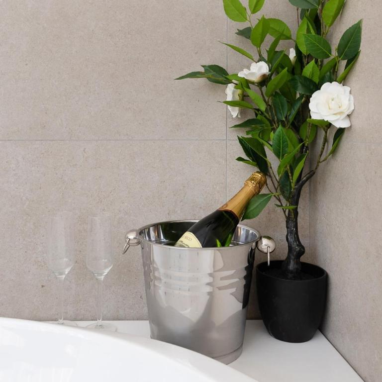 Málaga ROSE 6 Suite con Jacuzzi Privado - BY N&N LUXE PROPERTIES - Apartamento de 1 dormitorio - 18