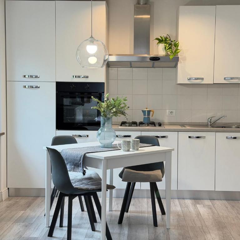 Garda View Apartment - Monolocale con Balcone - 23