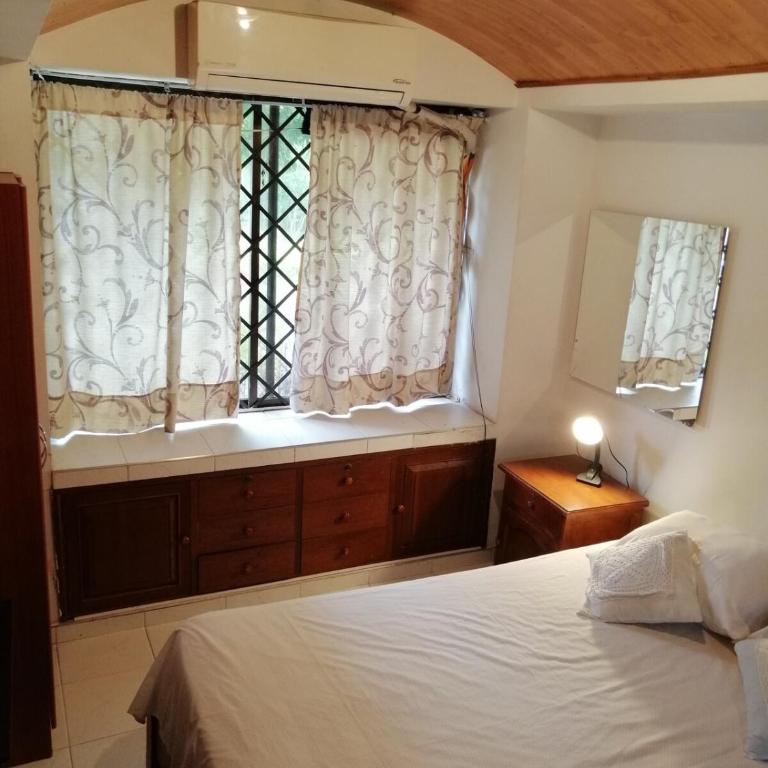 Apartment for 1-2 people in the south of Cali - Apartamento de 1 dormitorio - 5
