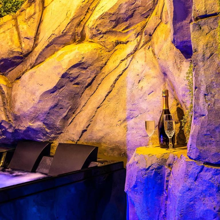 Grotte Eclosia - Suite Romantique - Balneo - Bord de mer - Appartement 1 Chambre - 6