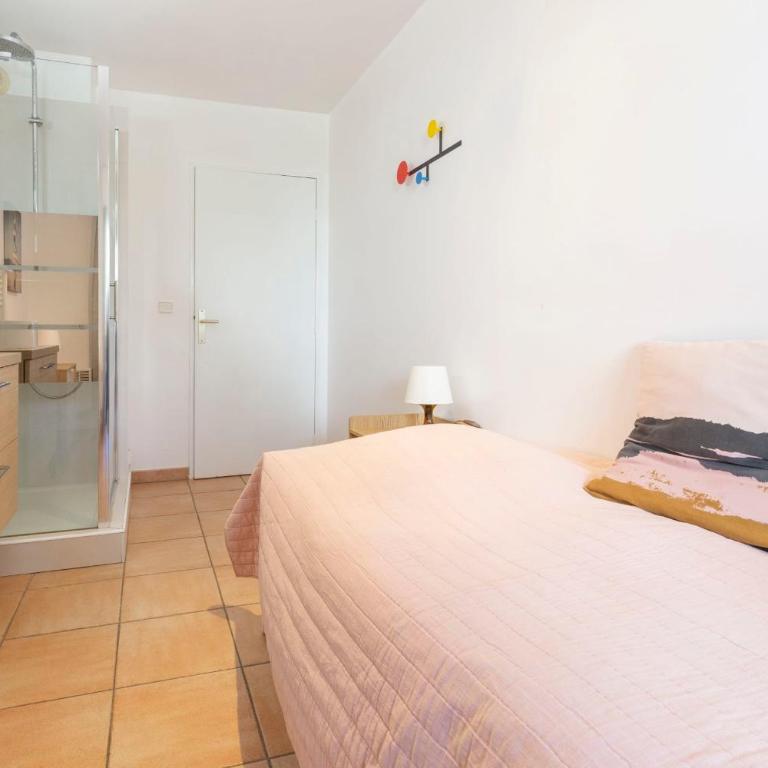 Palm Beach 3 BDR apartment with terrasse & parking close beaches - Apartamento - 14