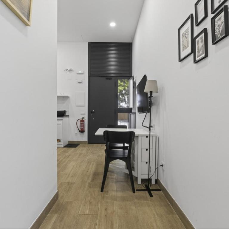 Triana Suite Apartament - Suite Doble Estándar - 11