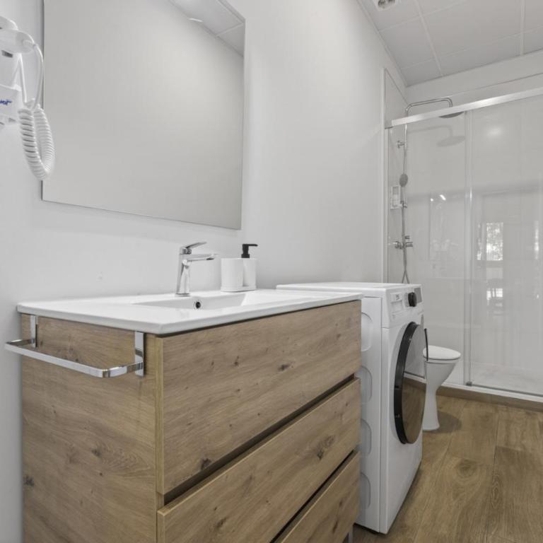 Triana Suite Apartament - Suite Doble Estándar - 10