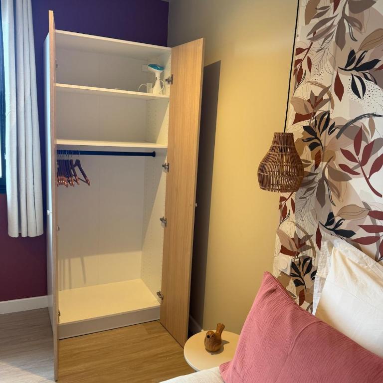 Suite du Spa 5 - Parking Privé Gratuit à Reims - Appartement 2 Chambres - 10