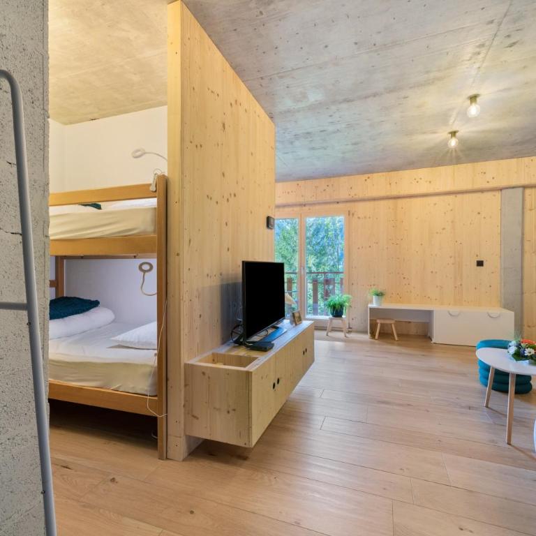 C’Emile - Châtel - Two-Bedroom Deluxe Apartment with Garden View - 11