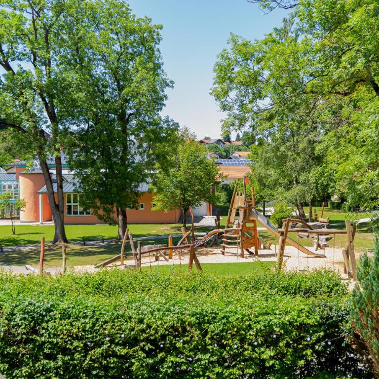 Bergauszeit EntdeckerAlp Ferienhaus im Allgäu mit Garten, Bach & Spielplatz - Apartment mit 2 Schlafzimmern - 15