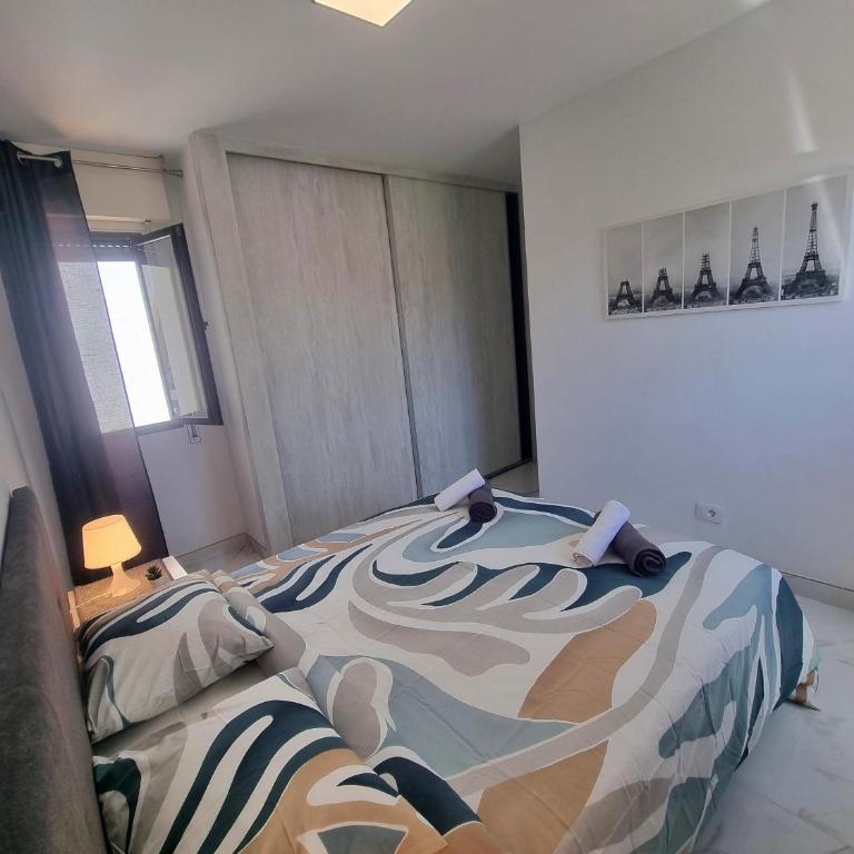 Playa Torviscas 2-Bed, 2-Bath Apartment with Pools & Jacuzzi - Apartamento de 2 dormitorios - 34