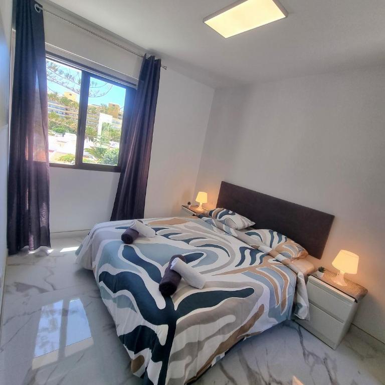 Playa Torviscas 2-Bed, 2-Bath Apartment with Pools & Jacuzzi - Apartamento de 2 dormitorios - 39