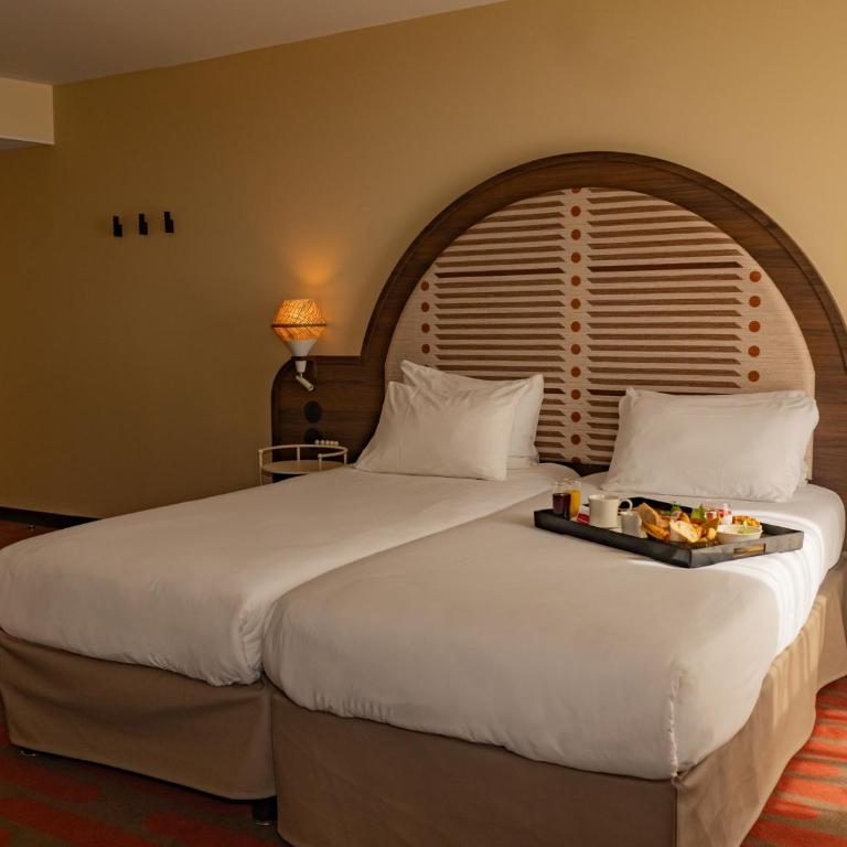 Mercure Arles Centre Arenes - Chambre Triple Classique avec 2 Lits Simples et 1 Canapé-Lit - 9