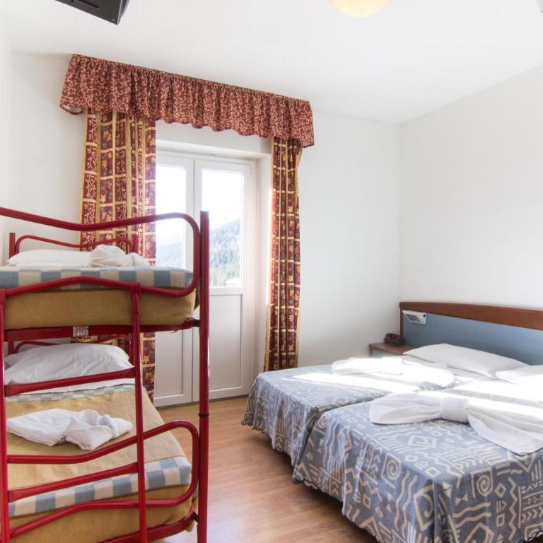 Excelsior Hotel Cimone LowCost - Camera Quadrupla Comfort - 2