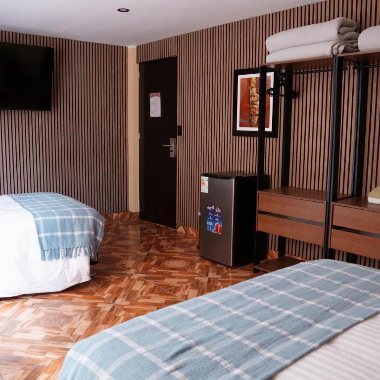 Posada Miraflores - Classic Triple Room - 2