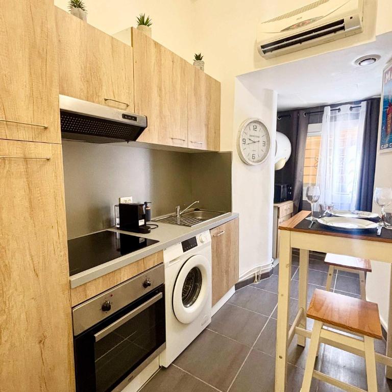 Casamea - Studette, Clim, Place du Marché - Appartement - 3