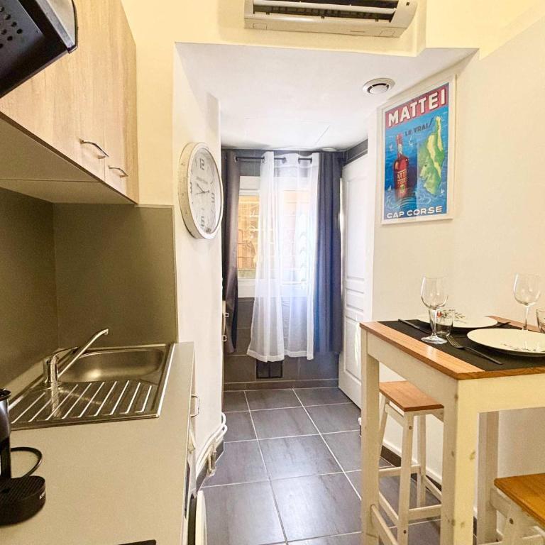 Casamea - Studette, Clim, Place du Marché - Appartement - 10
