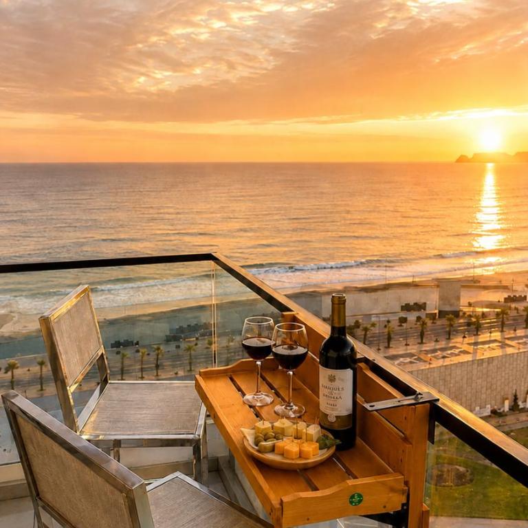 Oceanfront 3BR Apartment 15 Minutes to the Airport, Fast WiFi, Pool, Gym, Sauna and Free Parking - Three-Bedroom Apartment - 1
