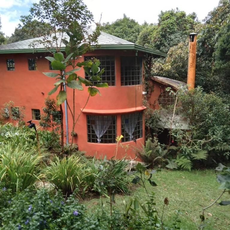 House for 10 in an oak forest Santa Elena - Casa - 1