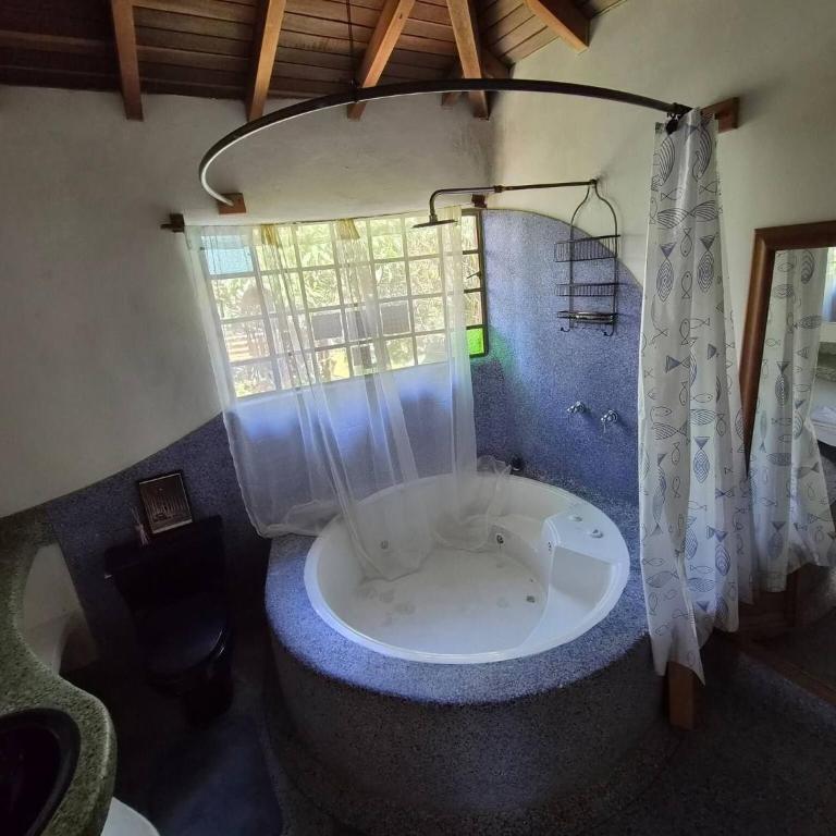 House for 10 in an oak forest Santa Elena - Casa - 49