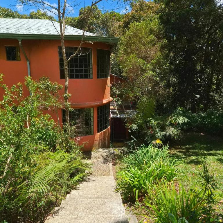 House for 10 in an oak forest Santa Elena - Casa - 53