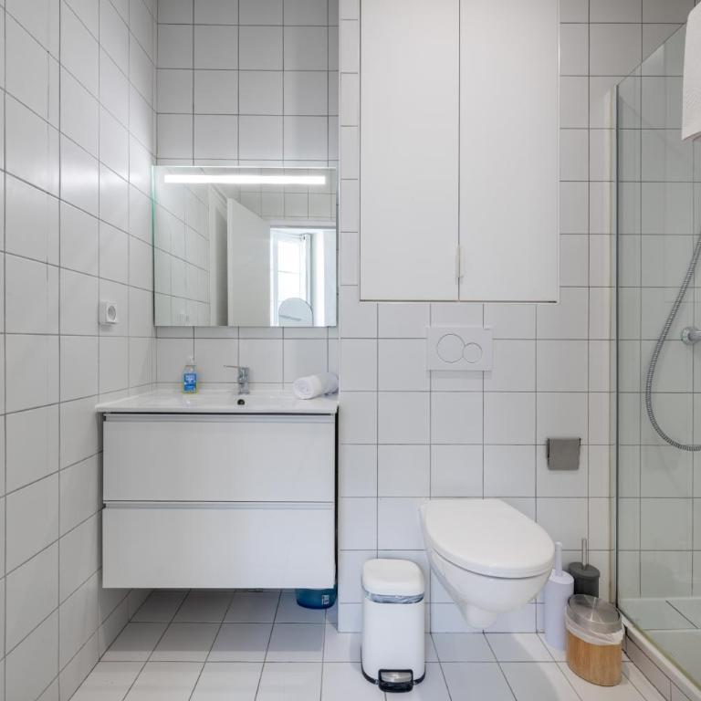 Cozy and Central 2BDR Modern Home in 10th Paris - Appartement - 71