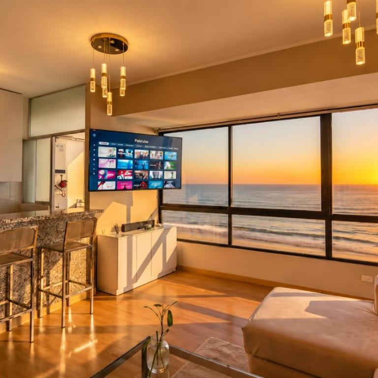 Oceanfront 3BR Apartment 15 Minutes to the Airport, Fast WiFi, Pool, Gym, Sauna and Free Parking - Three-Bedroom Apartment - 67