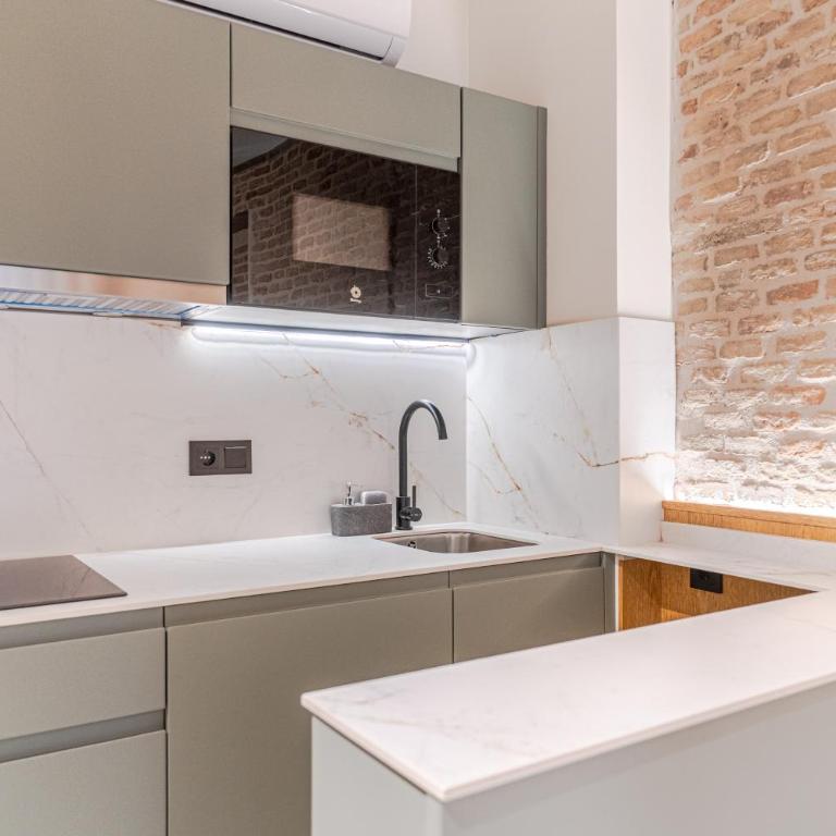 Bib-Rambla Boutique I, Granada Center, Con Parking - Apartamento de 1 dormitorio - 15