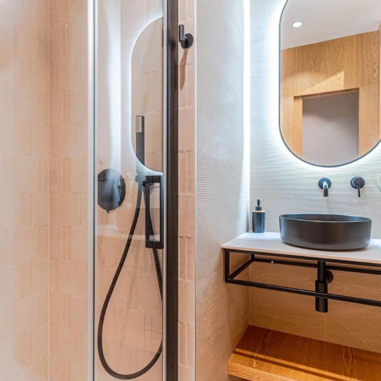 Bib-Rambla Boutique I, Granada Center, Con Parking - Apartamento de 1 dormitorio - 35