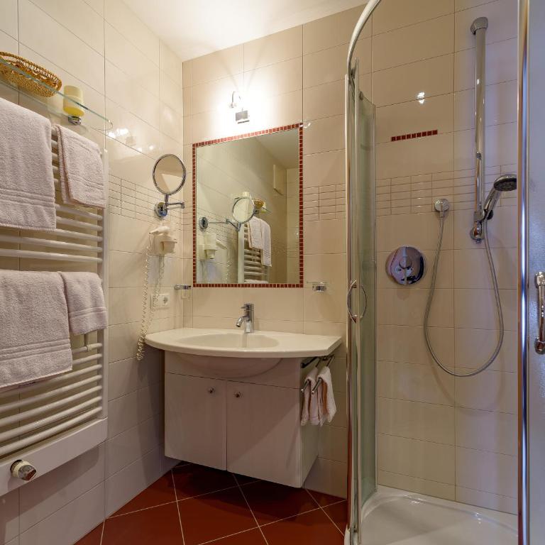 Residence Risaccia - Appartamento con 2 Camere da Letto e con Vista Montagna - 5