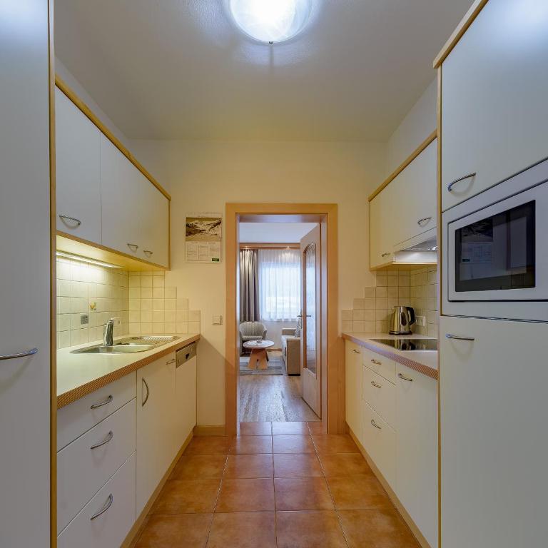 Residence Risaccia - Appartamento con Vista e Balcone - 5