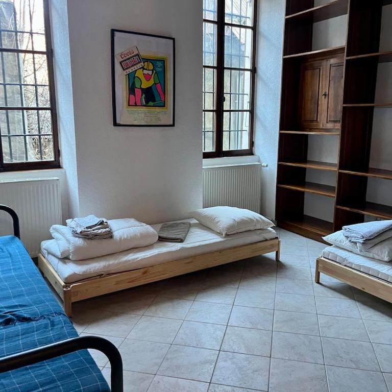 Maison Viennois, Fabulous Bike Friendly Town House, Bourg d'Oisans centre - Maison de Vacances 4 Chambres - 10