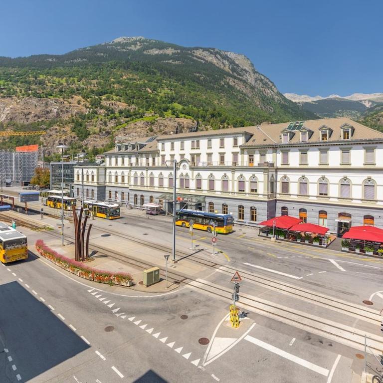 Moderne 2,5-Zimmerwohnung - direkt am Bahnhof Brig - Apartment mit 1 Schlafzimmer - 15