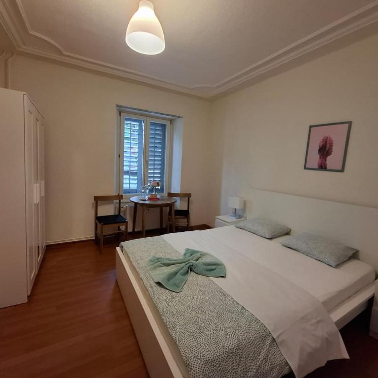 Comfort Stay Luzern - Doppelzimmer mit Gemeinschaftsbad - 11