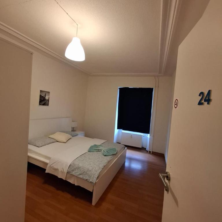 Comfort Stay Luzern - Doppelzimmer mit Gemeinschaftsbad - 12