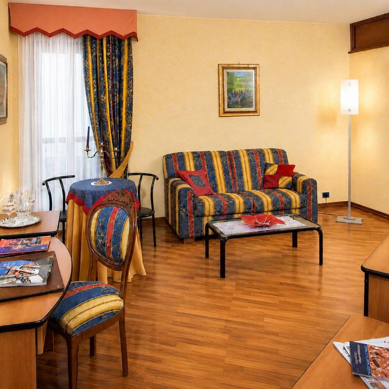 Phi Hotel Pianfei - Suite - 4