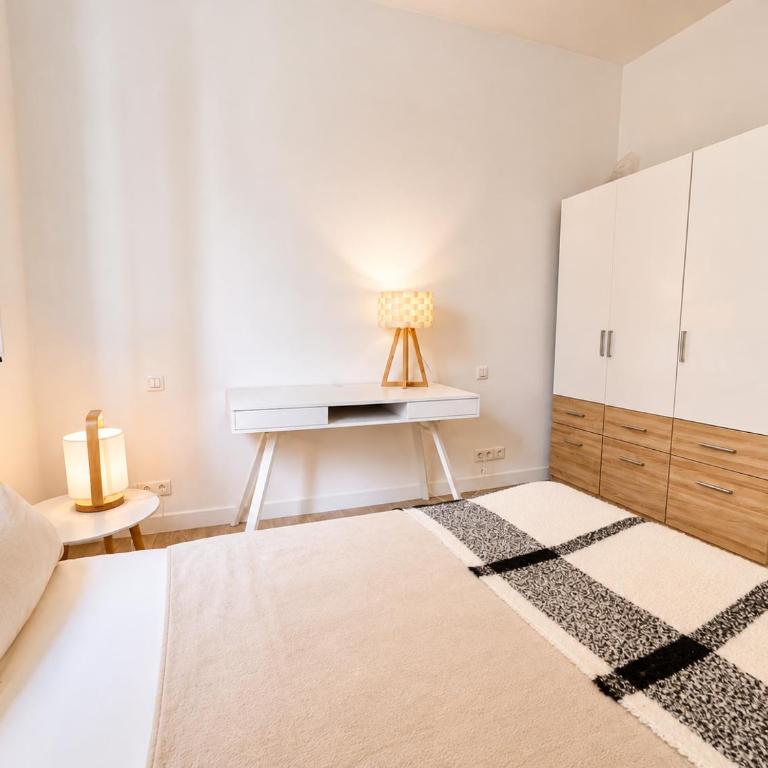 Spacious & Stylish 3 bedroom Near Monaco - Chambre Simple - 19